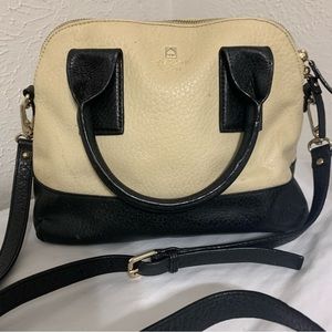 KATE SPADE NEW YORK Black & Cream Grained Leather Handle Bag Crossbody Purse